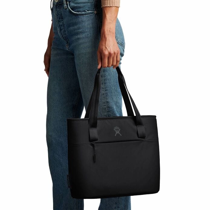 8-l-insulated-lunch-tote-i6 8l-tote-black-hb.jpg