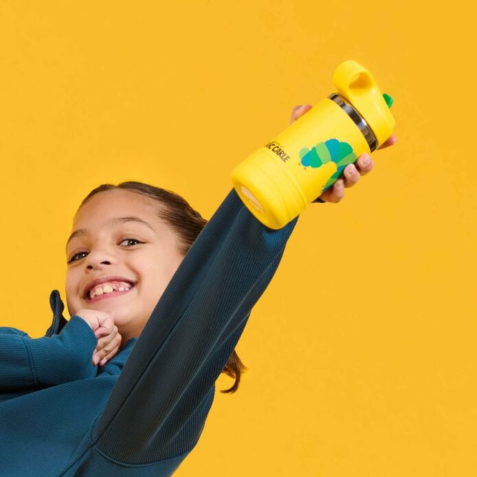 kids-12-oz-bottle-world-of-eric-carletm-r6 9-lifestyle.jpeg