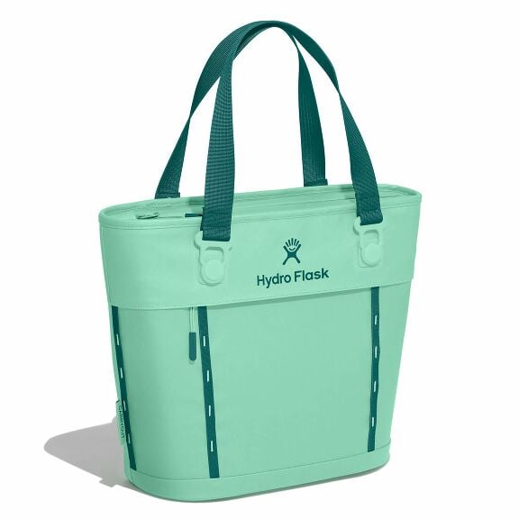 carryouttm-soft-cooler-tote-10-l-u9 miniit344-carryout-tote-10l-mermaid-green-angled.jpg