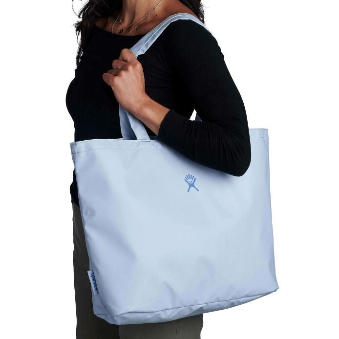 20-l-tag-along-tote-q6 rt20484_20ltagalongtote_surf_hb_1_1.jpg