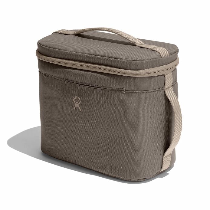 8-l-insulated-lunch-bag-k0 sl8217_8linsulatedlunchbag_sandpiper_angled.jpg