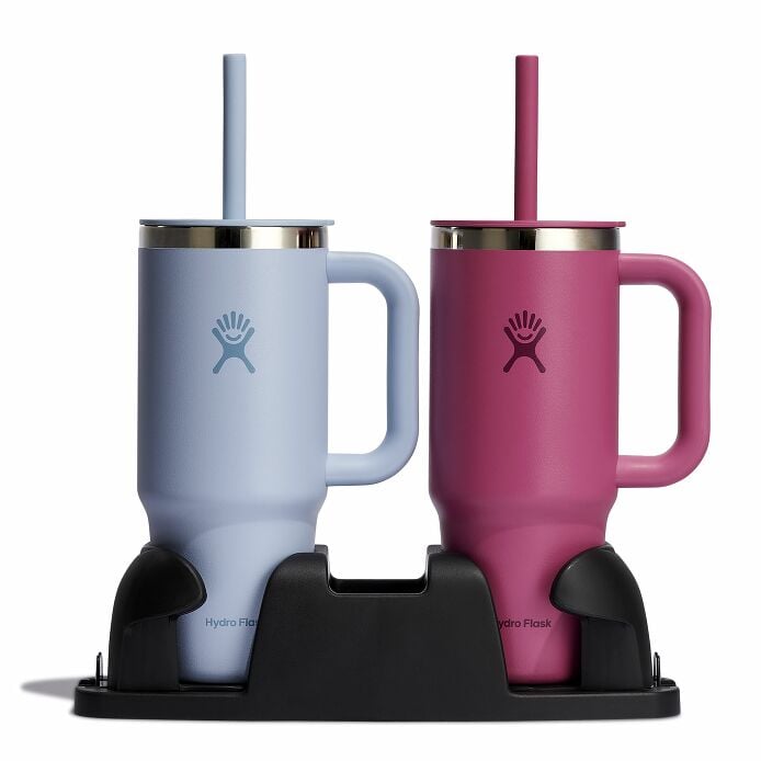 24-oz-travel-tumbler-l6 tumblers-in-cupholder_13.jpg